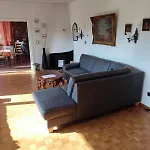 Apartment Fewo Reinhard Zentrum Eg Mit Terrasse Und Garten 2 Schlafzimmer