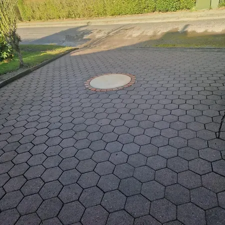 Daire Reinhard Zentrum Eg Mit Terrasse Und Garten 2 Schlafzimmer *