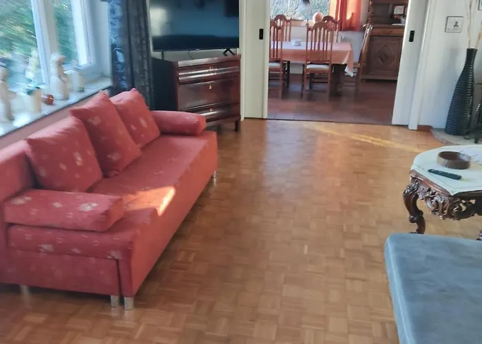 Zentrum Eg 3 Schlafzimmer Und Og 4 Schlafzimmer